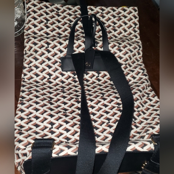 Radley London Backpack Style Bag with Geometric Pattern in Brown and White & Blk - Picture 2 of 14